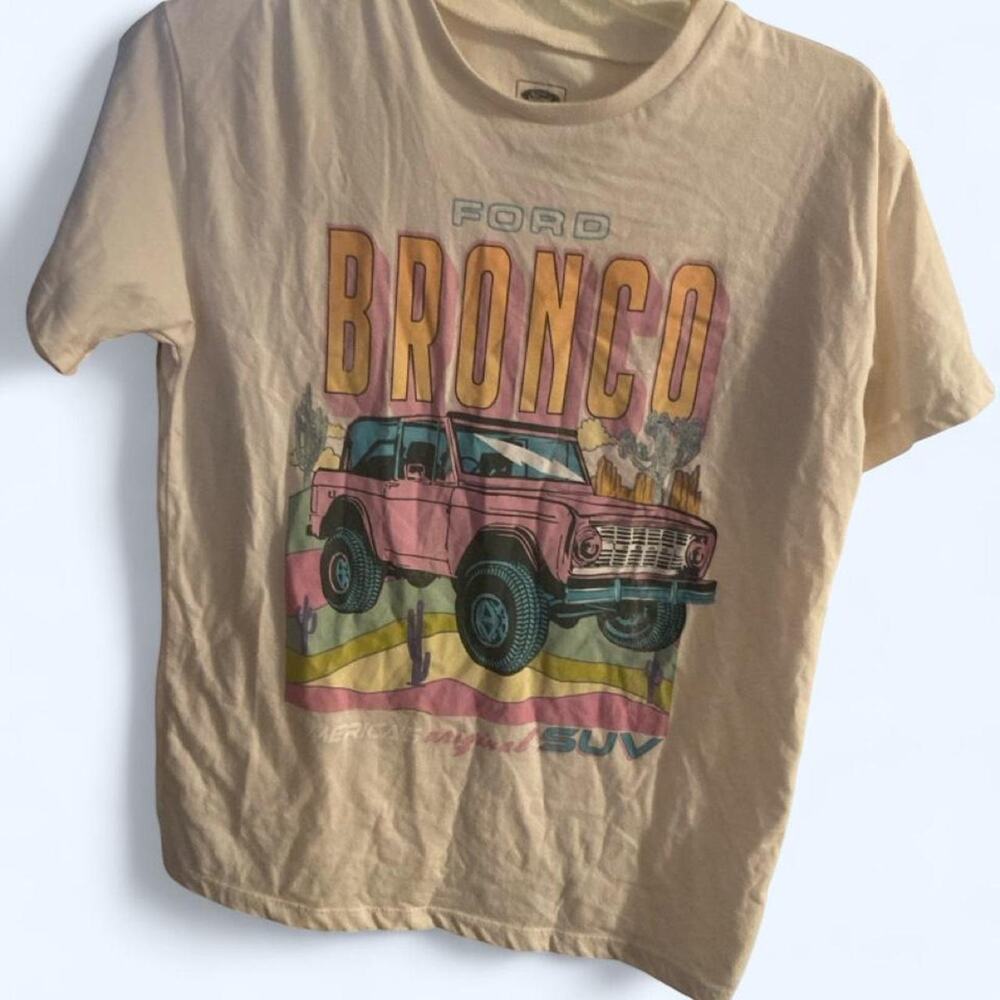 White ford bronco cotton